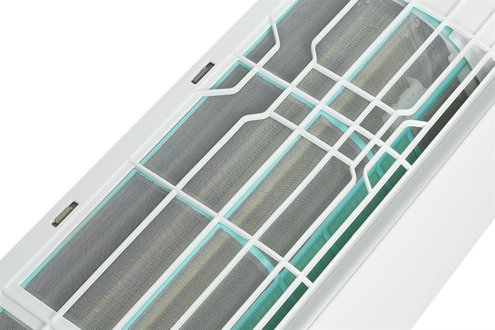 funiki-inverter-2-hp-hic18tmust337-700x467