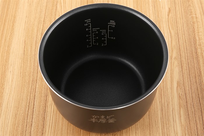 noi-com-dien-tu-toshiba-rc-18dh2pv-w-18l-4-700x467