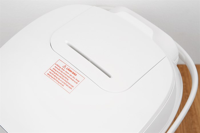 noi-com-dien-tu-toshiba-rc-18dh2pv-w-18l-7-700x467