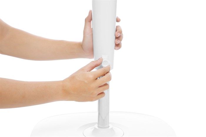 quat-dung-toshiba-f-lsd30-w-vn-7-1-700x467