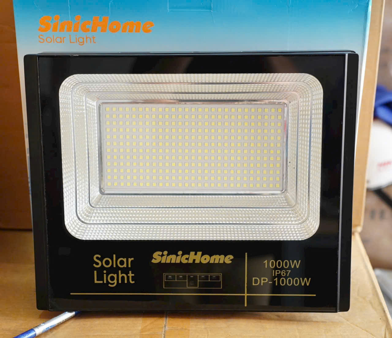 Đèn Năng Lượng Mặt Trời Sinichome Sinic-DP1000W